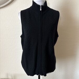Pendleton women’s Black 100% Wool Garment. L